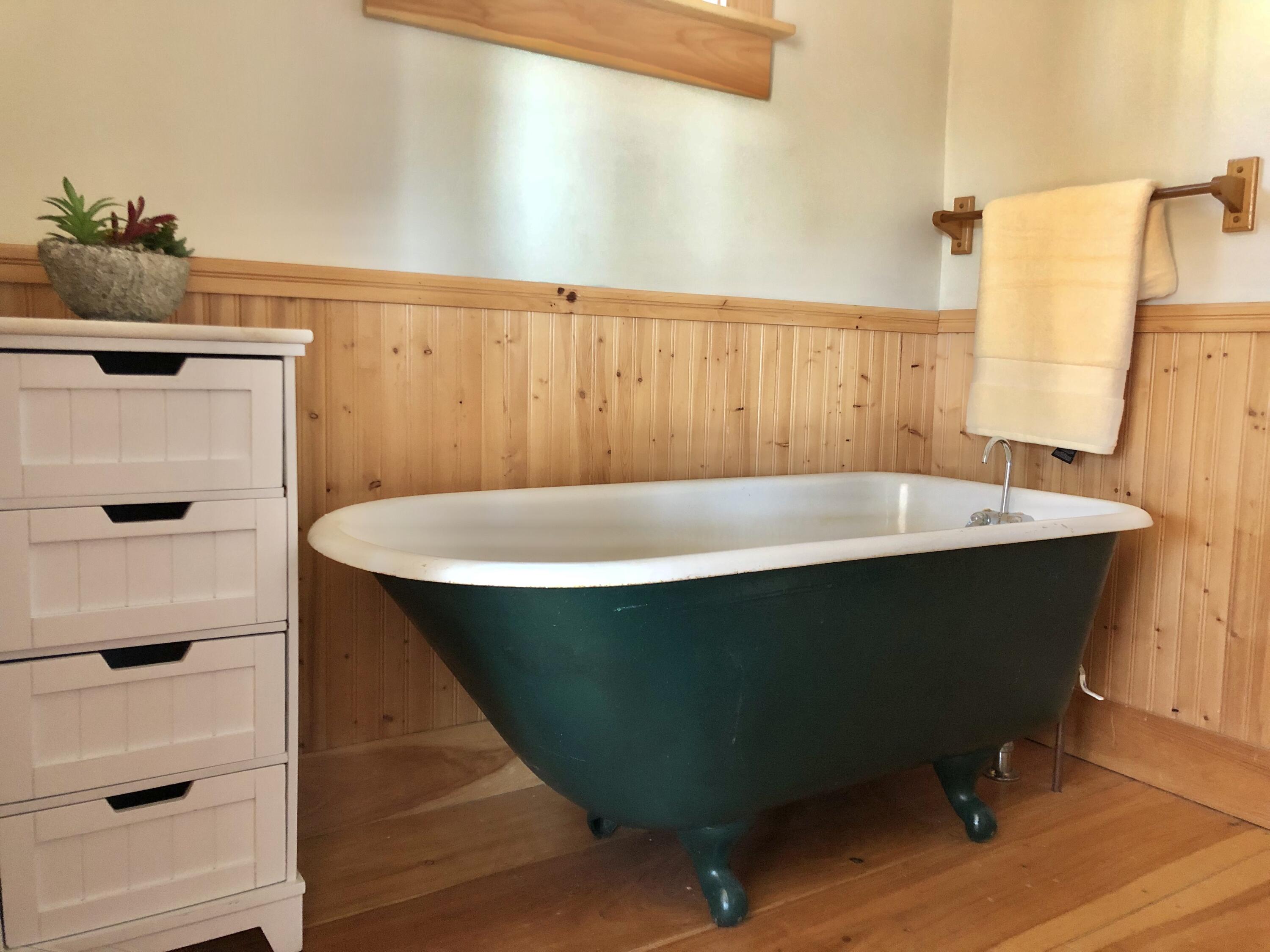 311 Clarks Cove Road South Bristol, ME 04573 - Photo 20 of 53 029