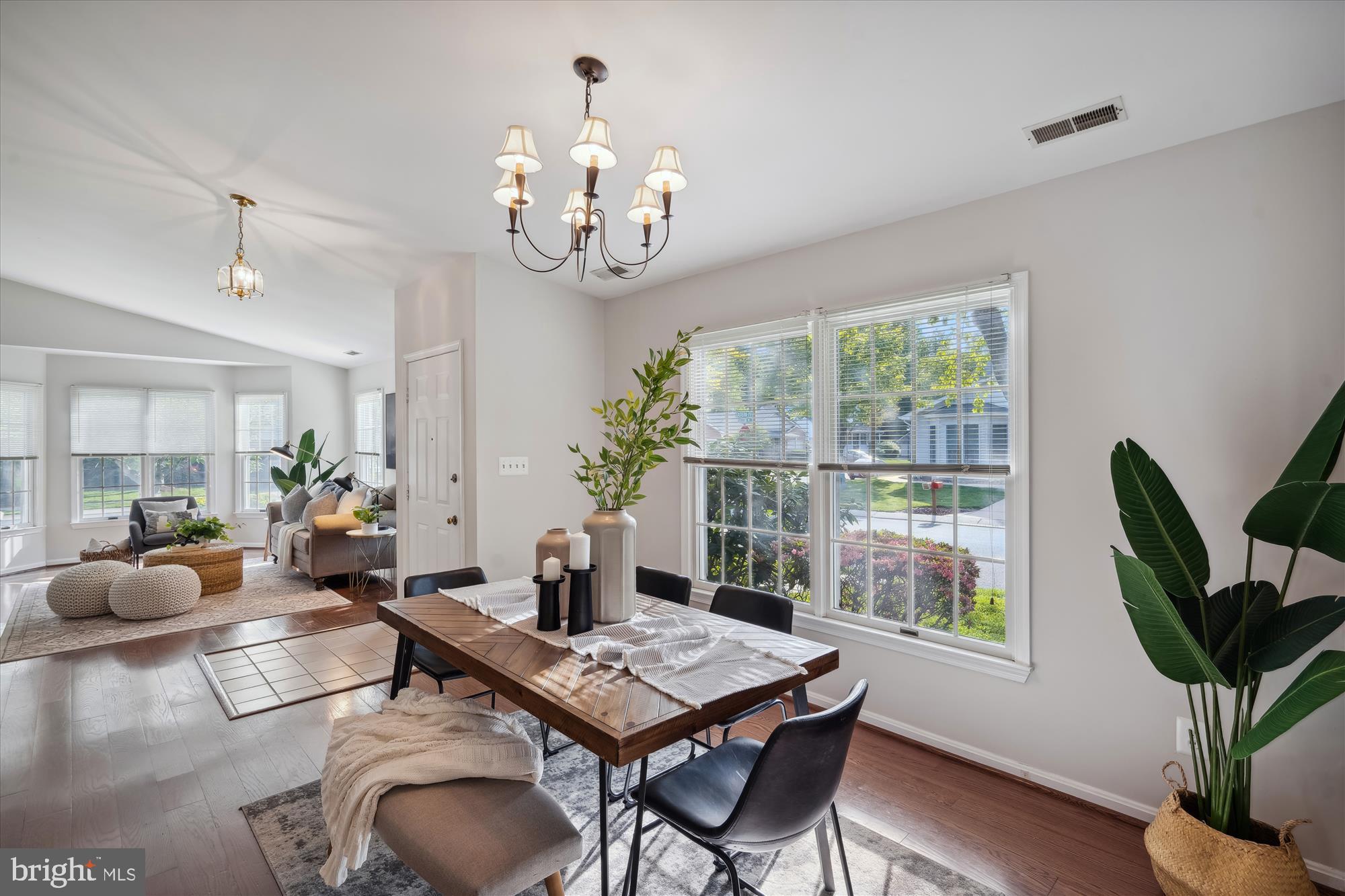798 Eastern Point Road Annapolis, MD 21401 - Photo 12 of 61 Dining Room