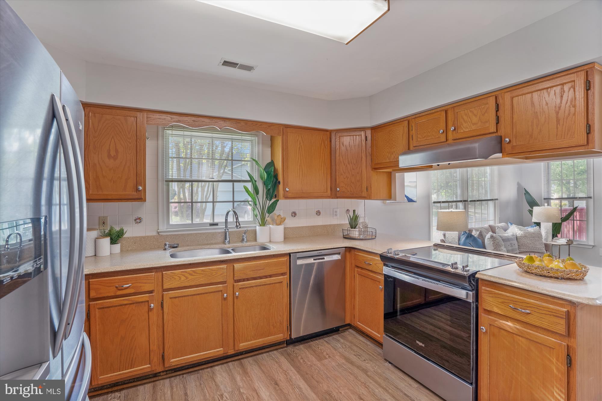 798 Eastern Point Road Annapolis, MD 21401 - Photo 10 of 61 Kitchen