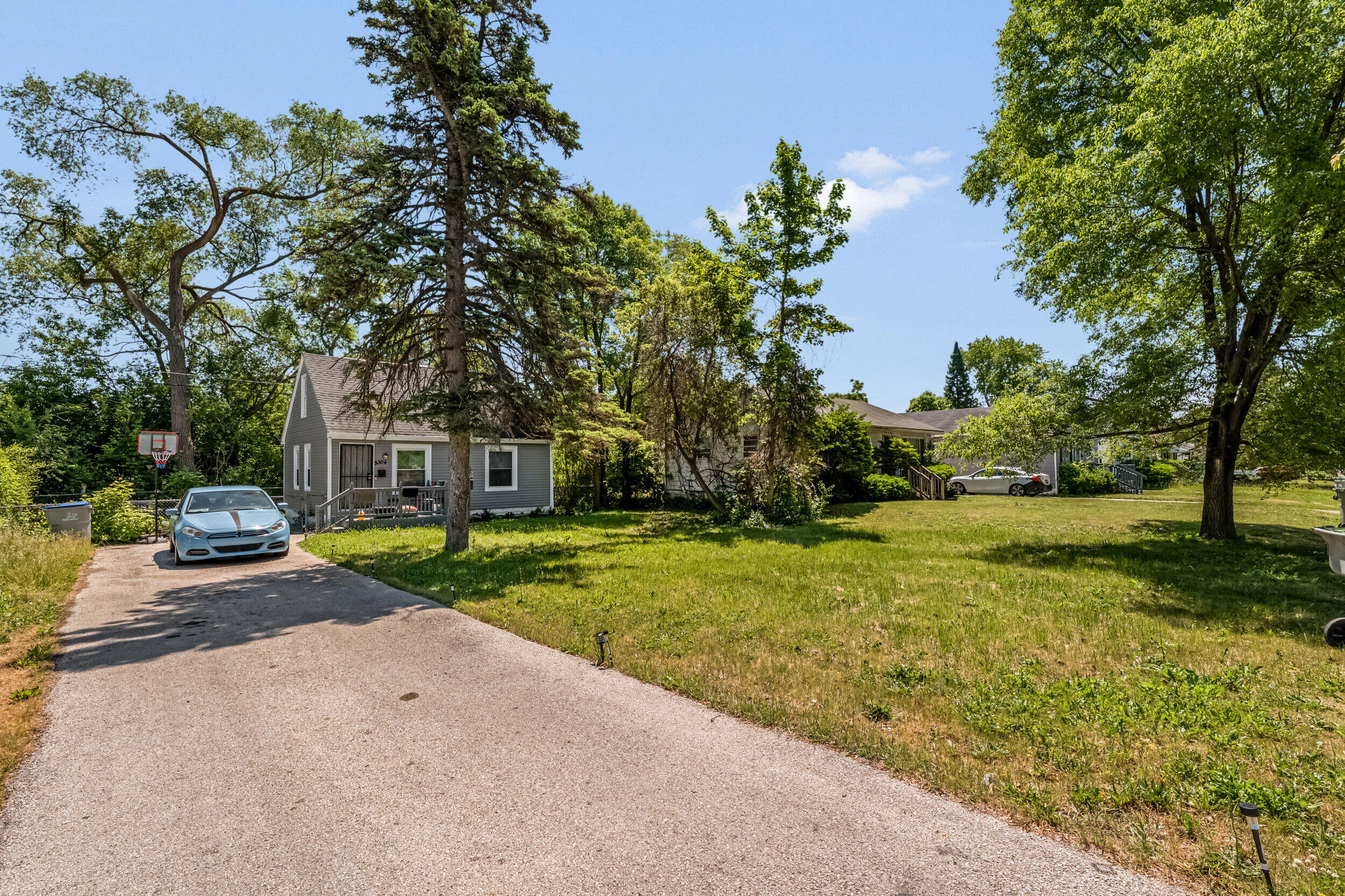 5304 North 64th Street Milwaukee, WI 53218 - Photo 6 of 6 Side Driveway