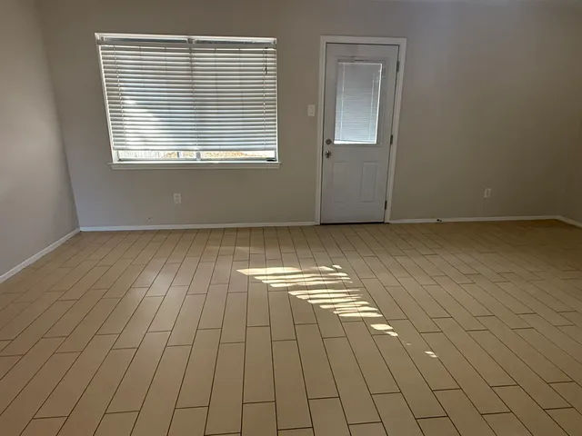 $1,700 | 510 Witter Street, Pasadena, TX 77506