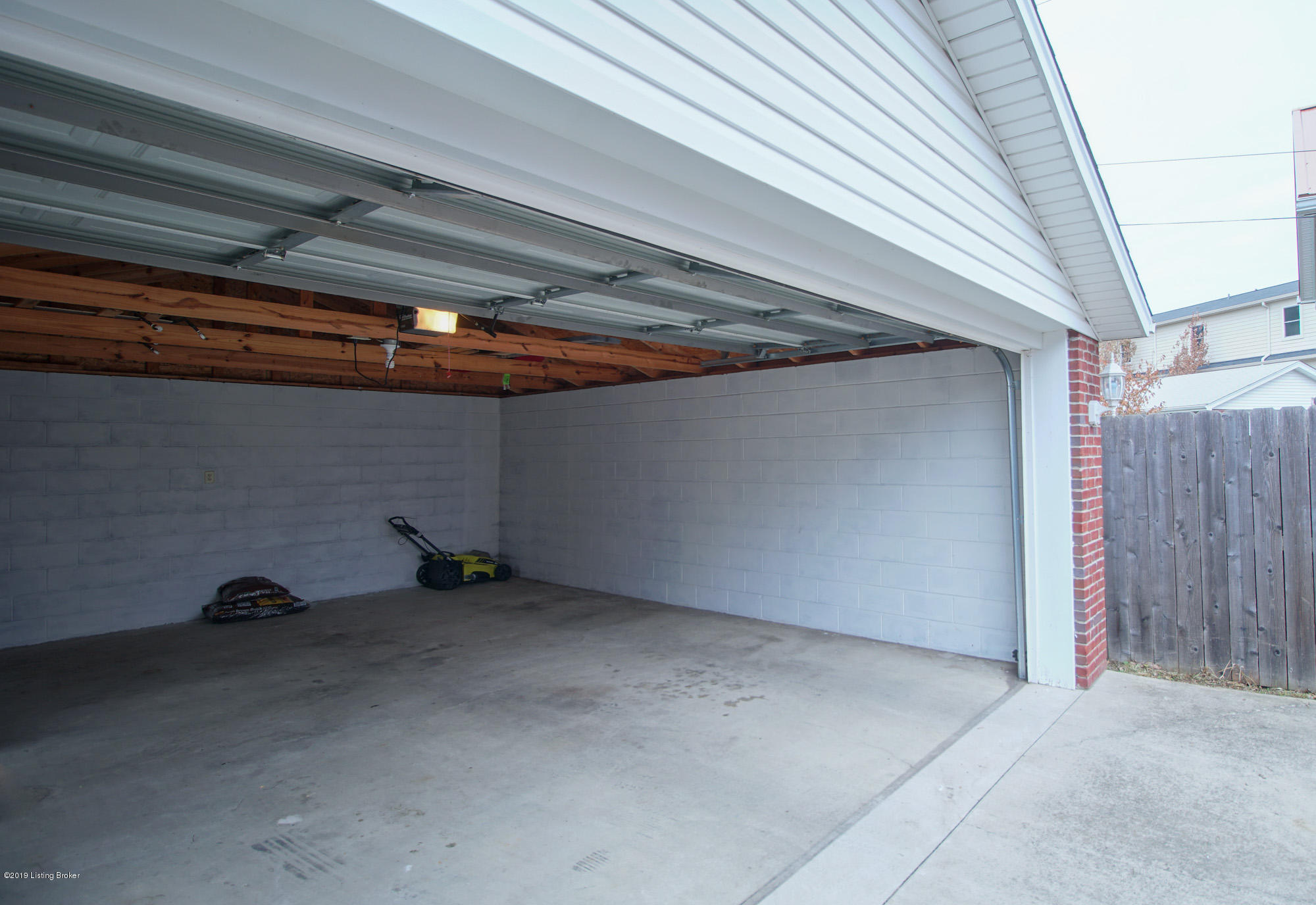 2920 Curran Road Louisville, KY 40205 - Photo 25 of 29 10 (1 of 1)