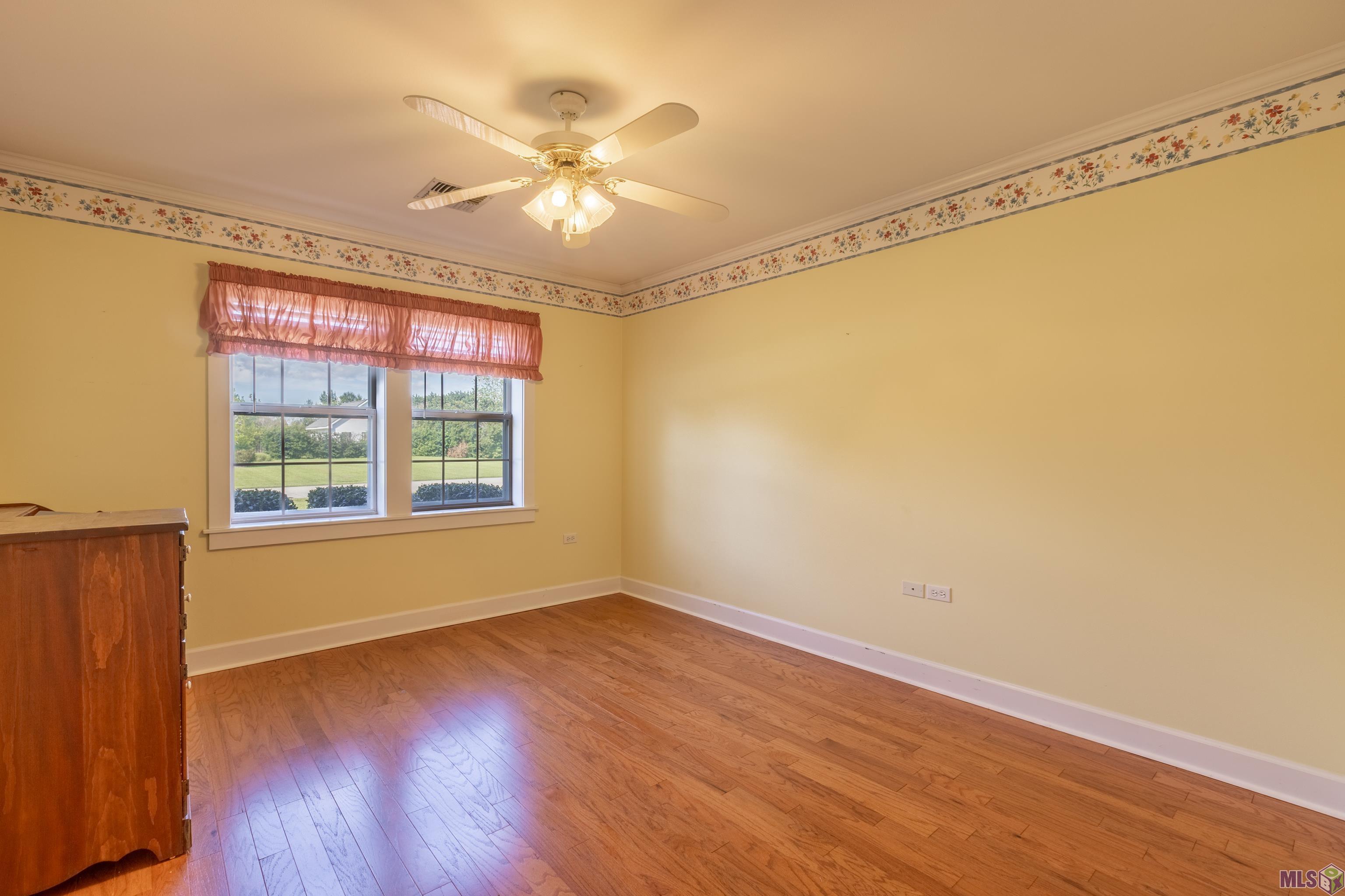 175 Lake View Drive Raceland, LA 70394 - Photo 12 of 25