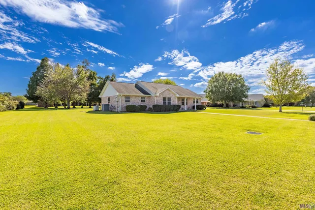 $289,000 | 175 Lake View Drive, Raceland, LA 70394