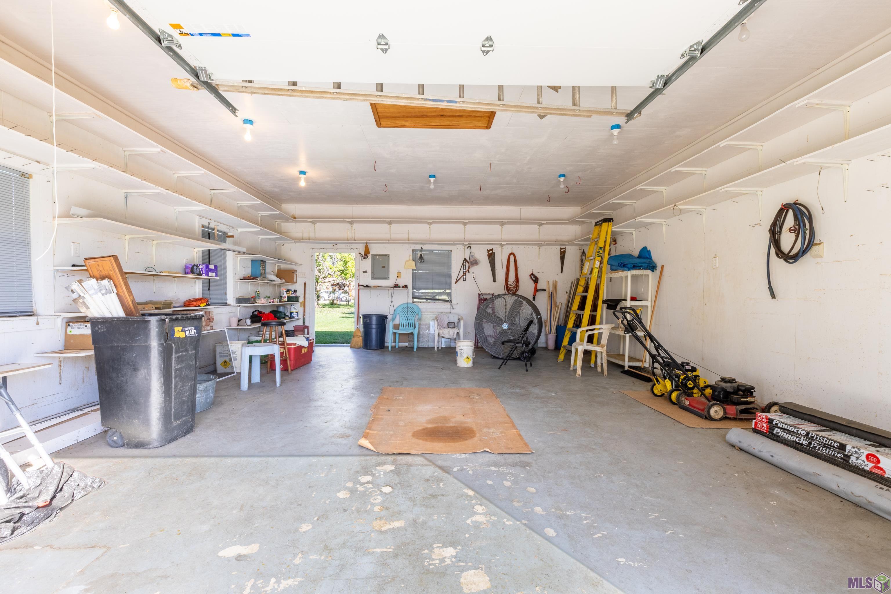 175 Lake View Drive Raceland, LA 70394 - Photo 21 of 25