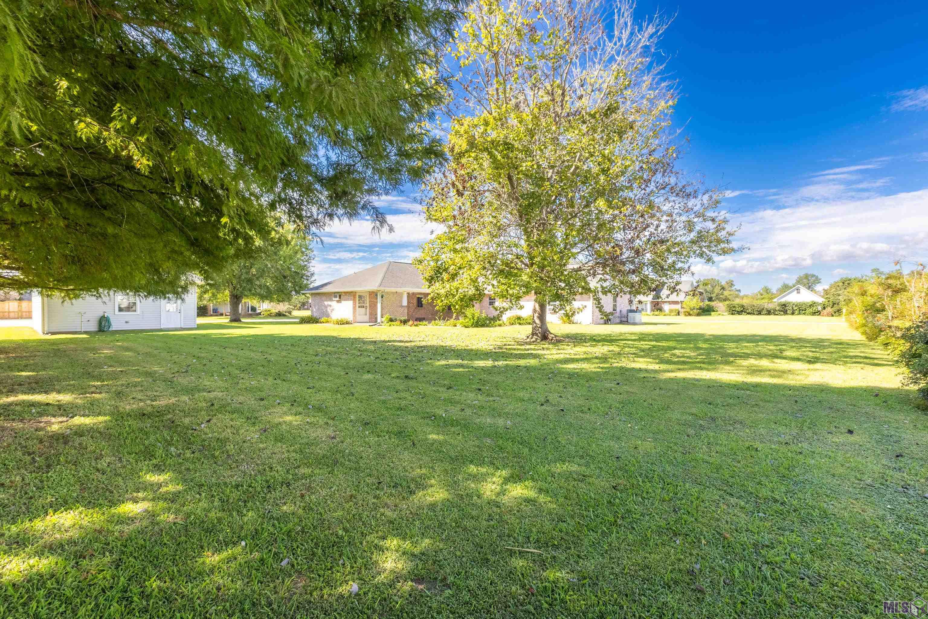 175 Lake View Drive Raceland, LA 70394 - Photo 22 of 25