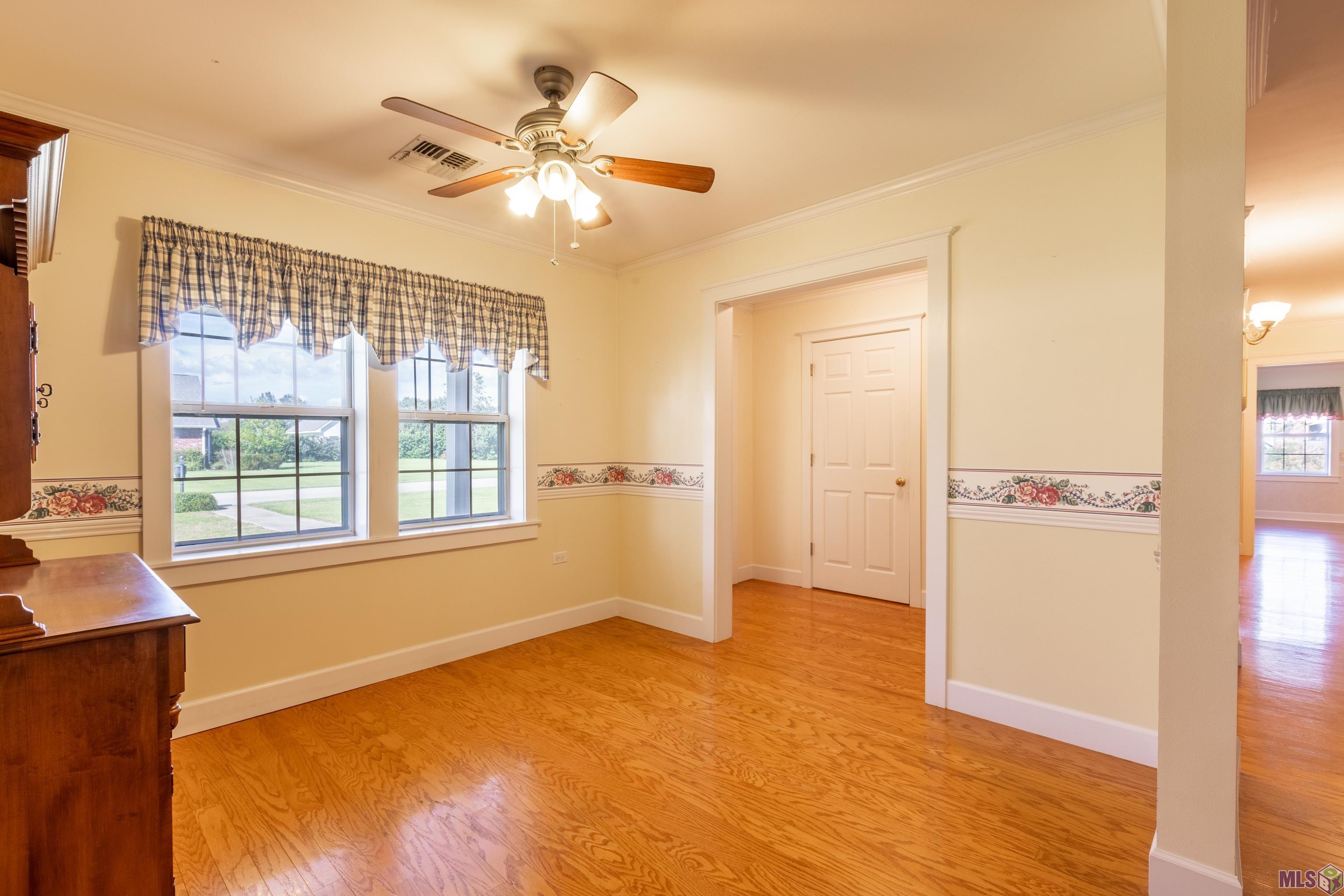 175 Lake View Drive Raceland, LA 70394 - Photo 5 of 25