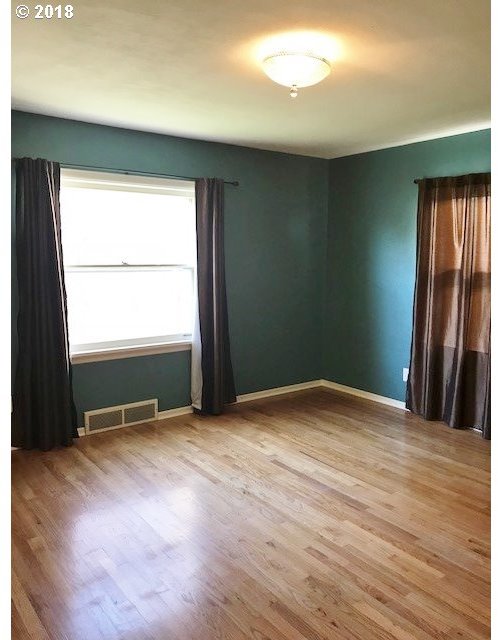 621 Northwest 9th Street Pendleton, OR 97801 - Photo 15 of 17 Gallery Image 15