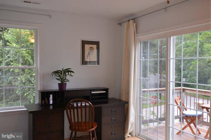 558 Riverside Drive Pasadena, MD 21122 - Photo 16 of 30 Office Niche