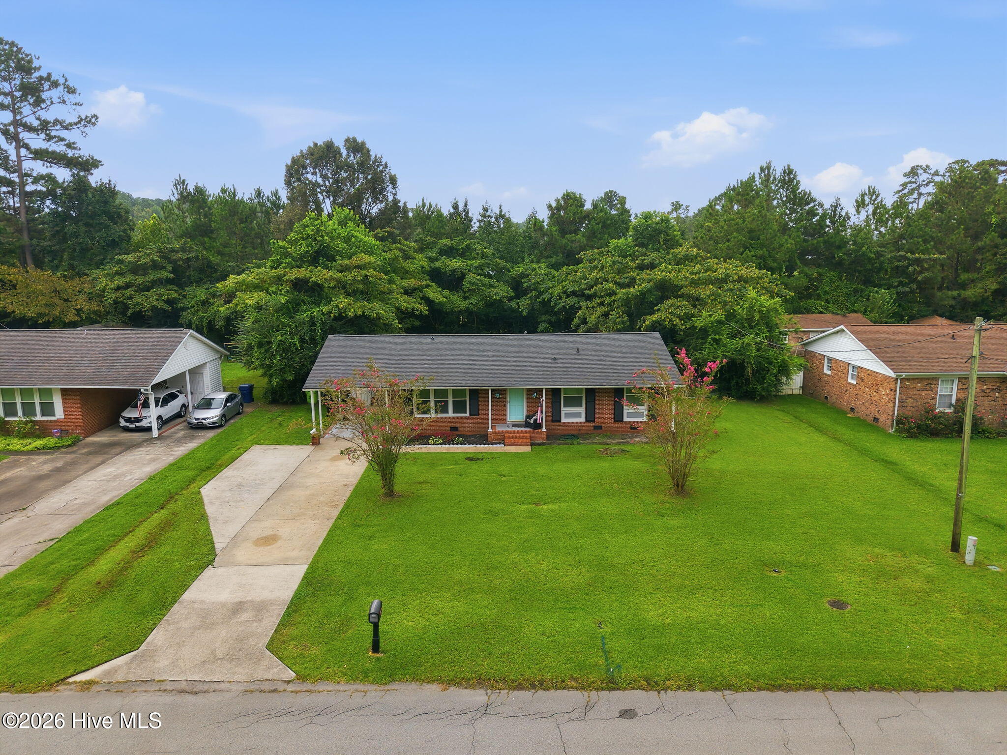 106 Stratford Road Havelock, NC 28532 - Photo 4 of 54 FRONT