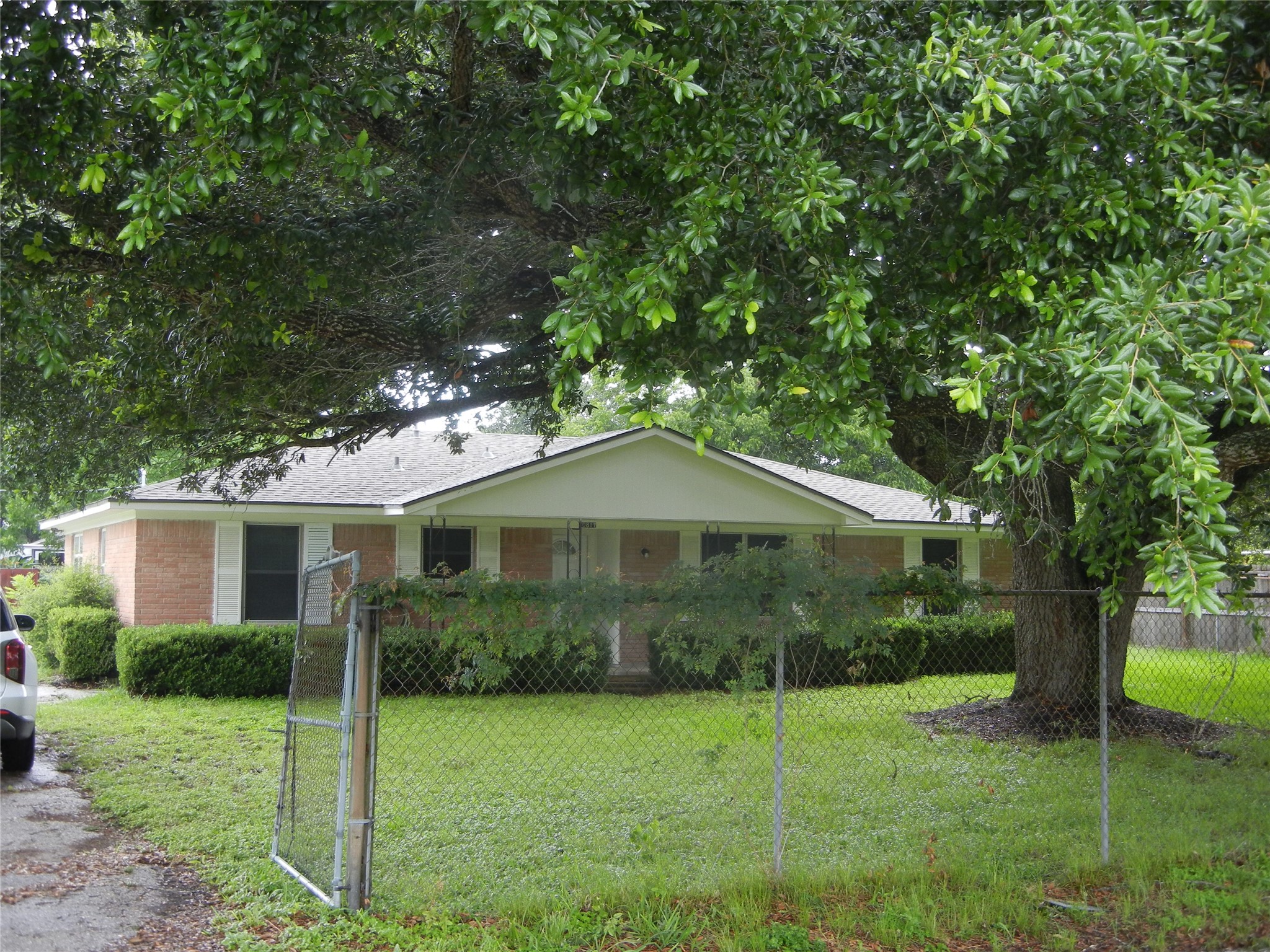 20811 Emerald Street Prairie View, TX 77484 - Photo 2 of 13