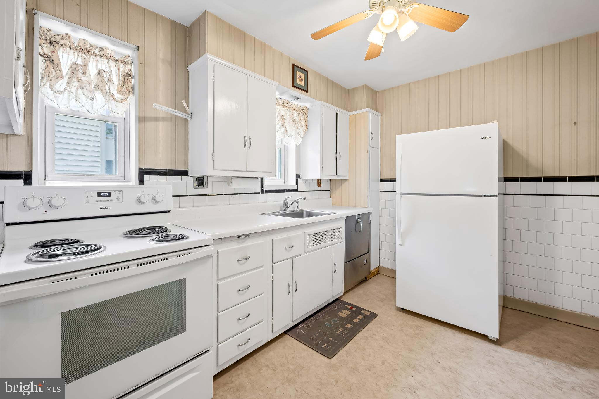 816 Ridgeleigh Road Baltimore, MD 21212 - Photo 12 of 47