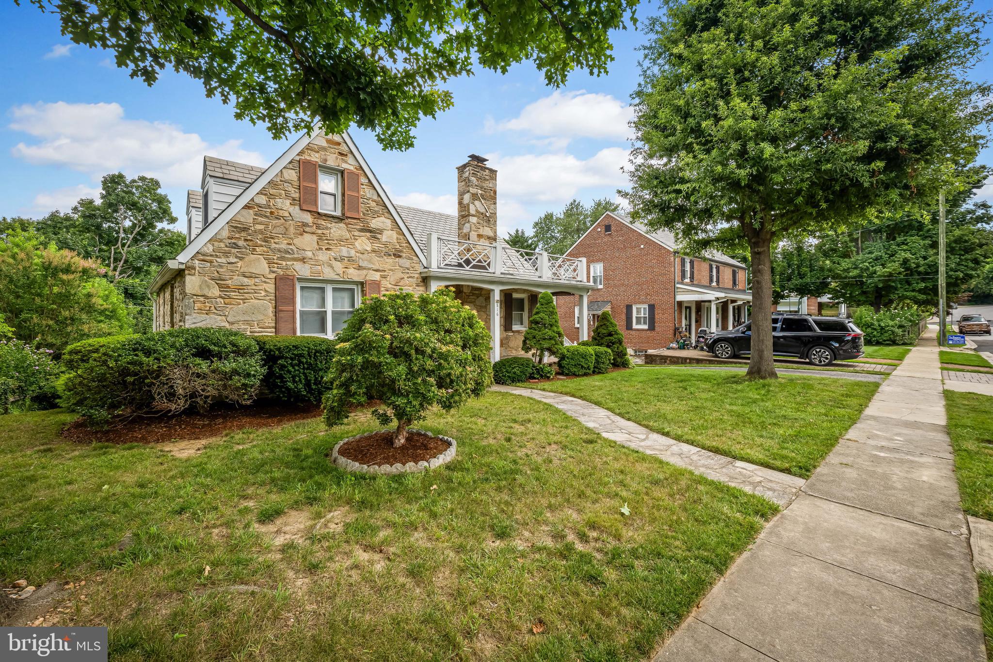 816 Ridgeleigh Road Baltimore, MD 21212 - Photo 3 of 47