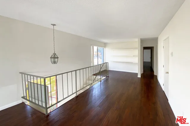 $3,995,000 | 2300 Grand Canal, Venice, CA 90291