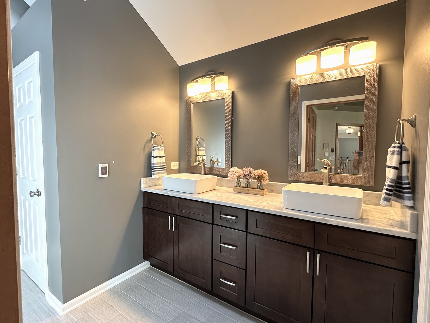 623 Steamboat Road Naperville, IL 60565 - Photo 23 of 37