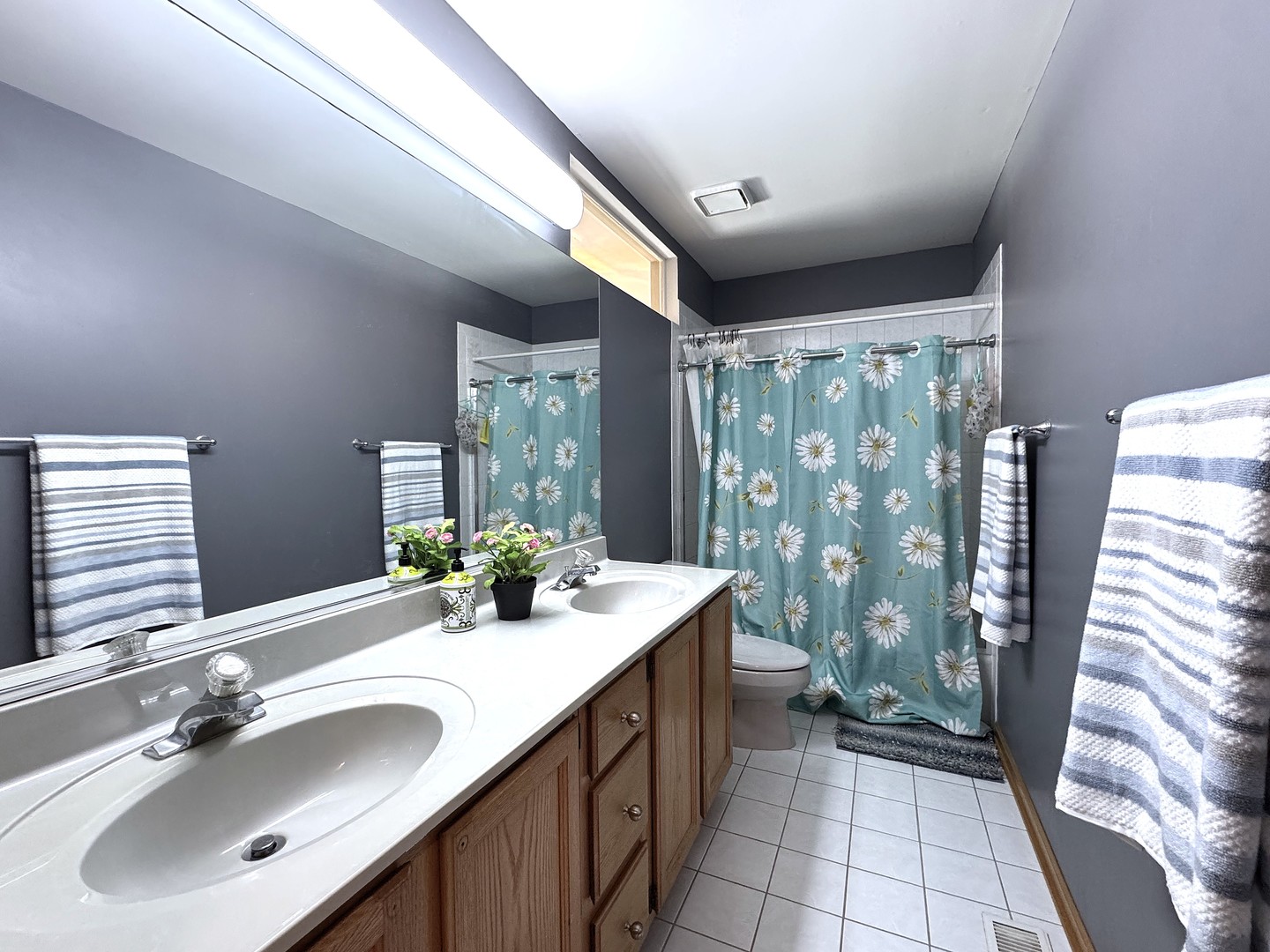 623 Steamboat Road Naperville, IL 60565 - Photo 29 of 37