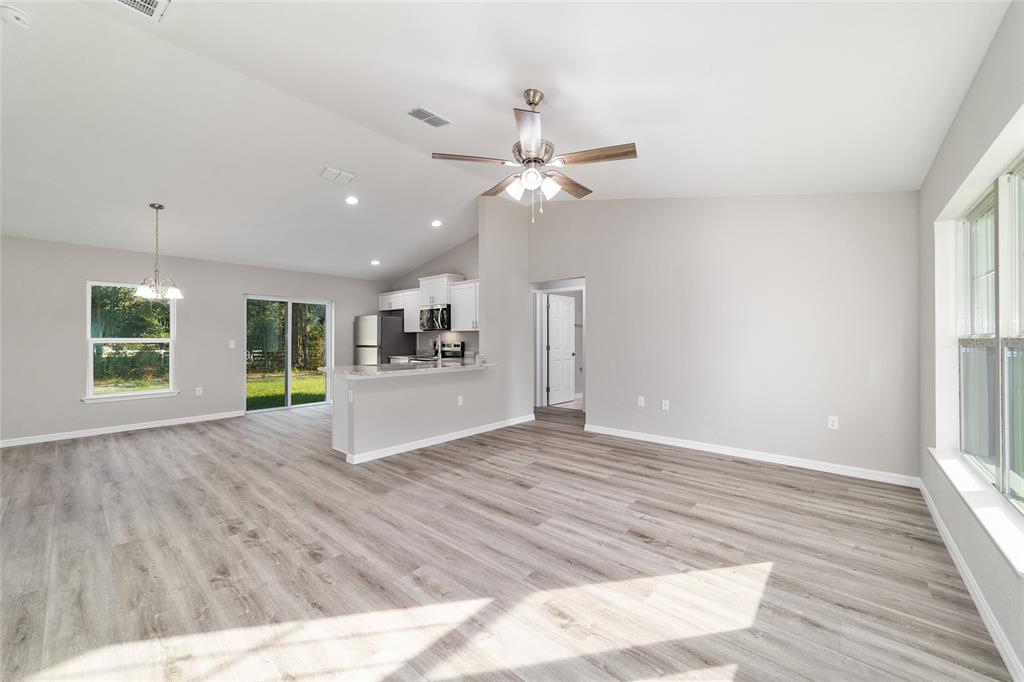44 Almond Road Ocala, FL 34472 - Photo 7 of 34