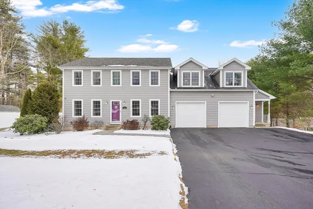 $699,000 | 66 Lee Street, East Longmeadow, MA 01028