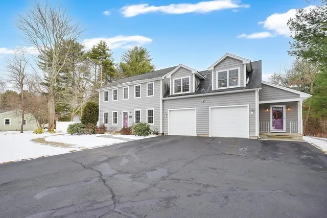 $699,000 | 66 Lee Street, East Longmeadow, MA 01028