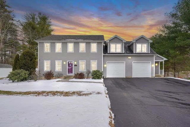 $699,000 | 66 Lee Street, East Longmeadow, MA 01028