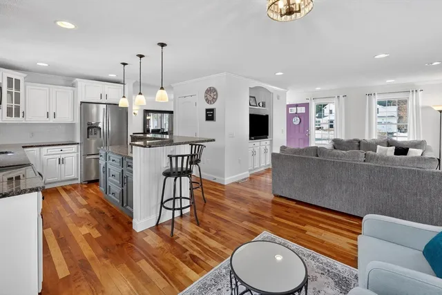 $699,000 | 66 Lee Street, East Longmeadow, MA 01028