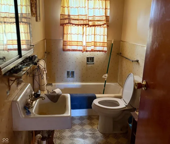 $110,000 | 4213 Main Street, Coal City, IN 47427