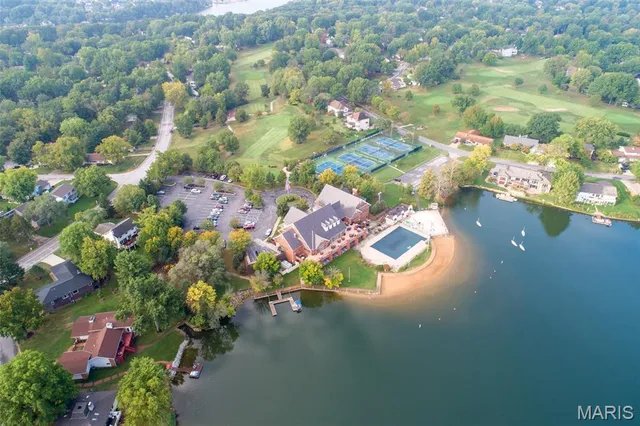 $135,000 | 1832 Gascony Parc Drive, Unit 1832, Lake St. Louis, MO 63367