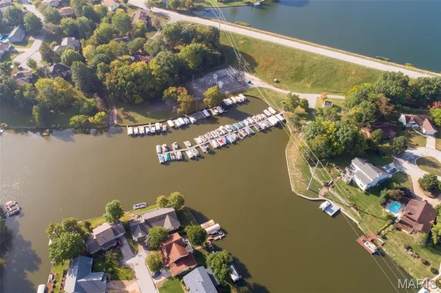 $135,000 | 1832 Gascony Parc Drive, Unit 1832, Lake St. Louis, MO 63367