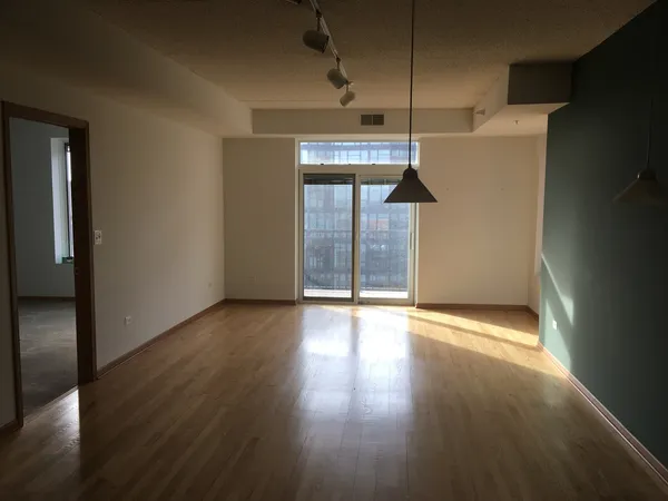 $3,200 | 515 Main Street, Unit 608, Evanston, IL 60202