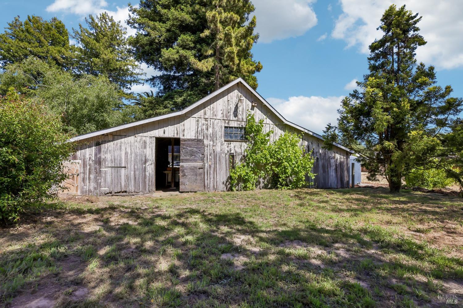 4190 Hessel Road Sebastopol, CA 95472 - Photo 46 of 66