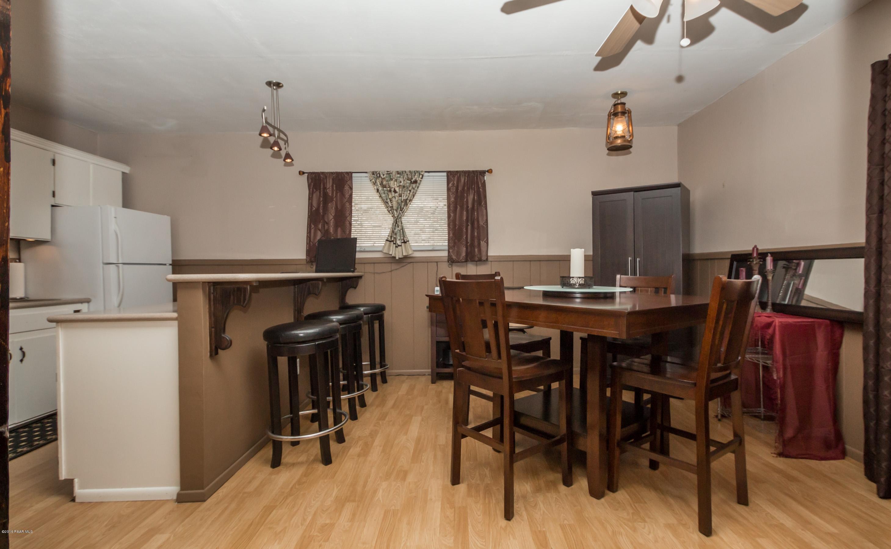 3744 East Sheldon Road Prescott, AZ 86303 - Photo 7 of 25 Dining Area & Kitchen