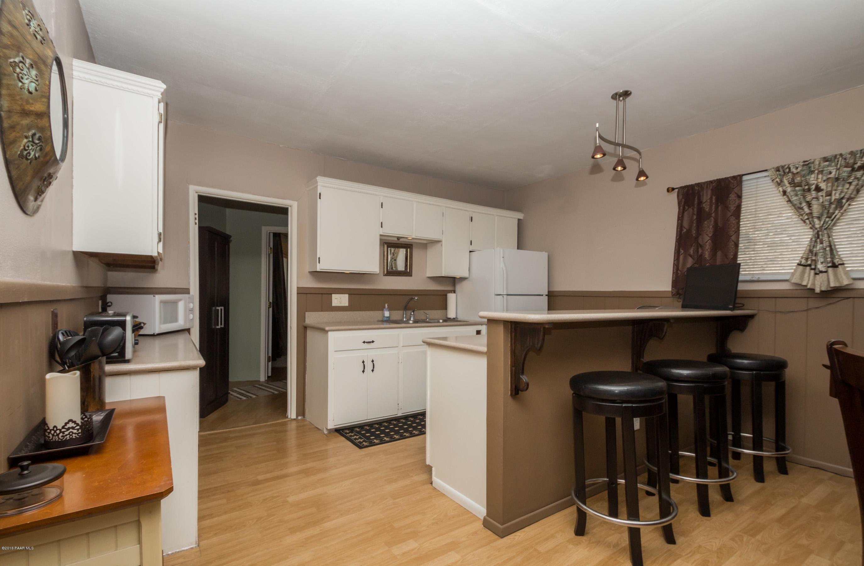 3744 East Sheldon Road Prescott, AZ 86303 - Photo 8 of 25 Kitchen