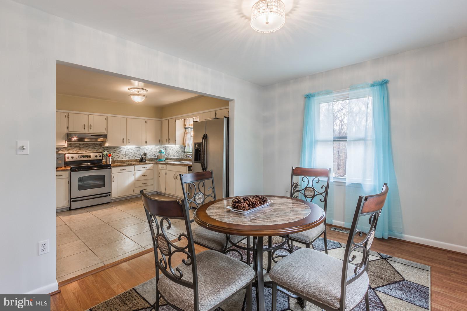 491 Cropp Road Fredericksburg, VA 22406 - Photo 5 of 30 Separate dinning room off of kitchen