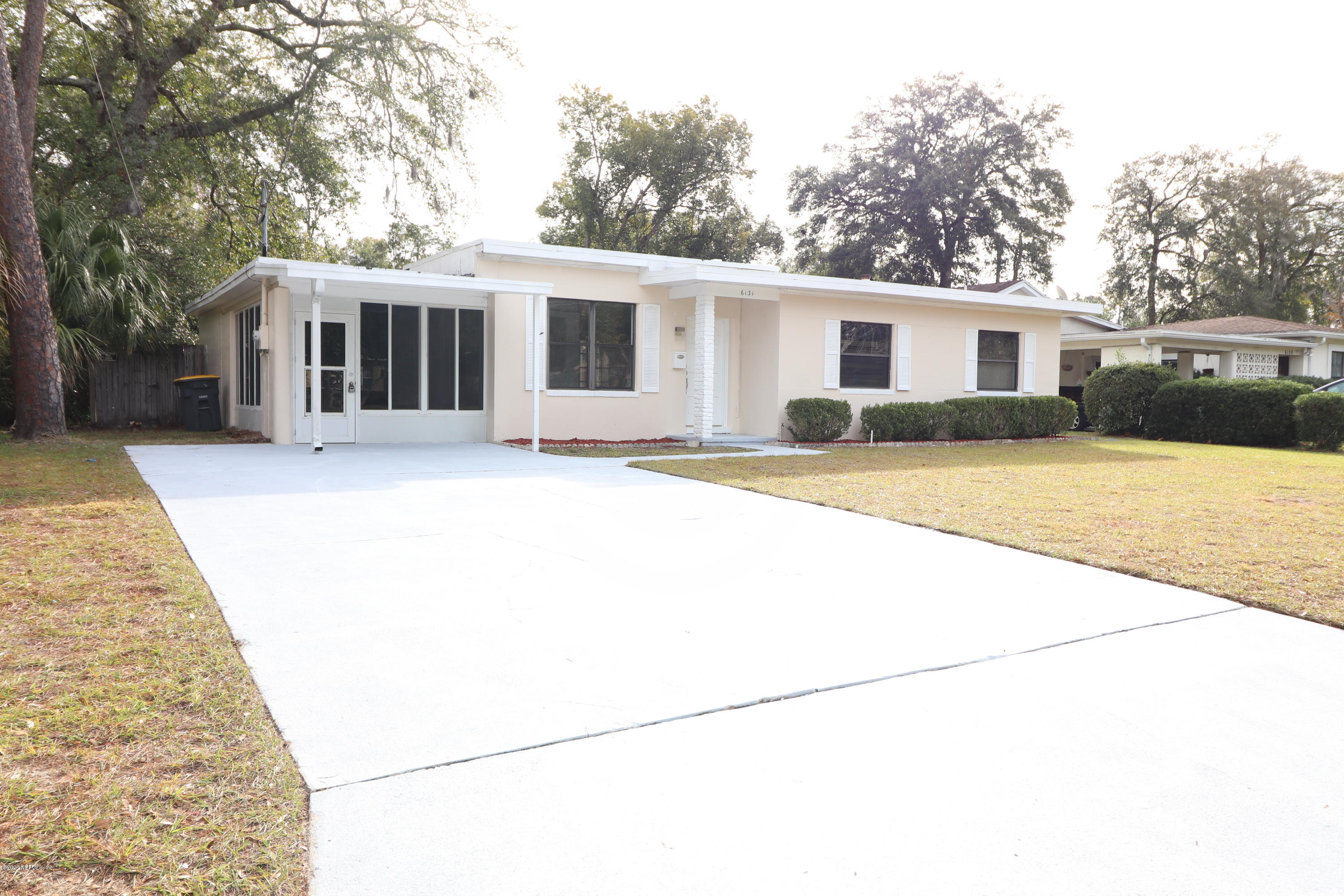 6131 Suwanee Road Jacksonville, FL 32217 - Photo 2 of 21 IMG_0160