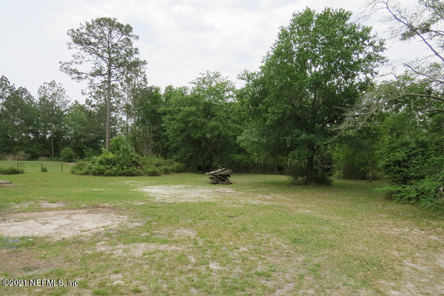 509 Kay Road Middleburg, FL 32068 - Photo 33 of 36 Huge Backyard