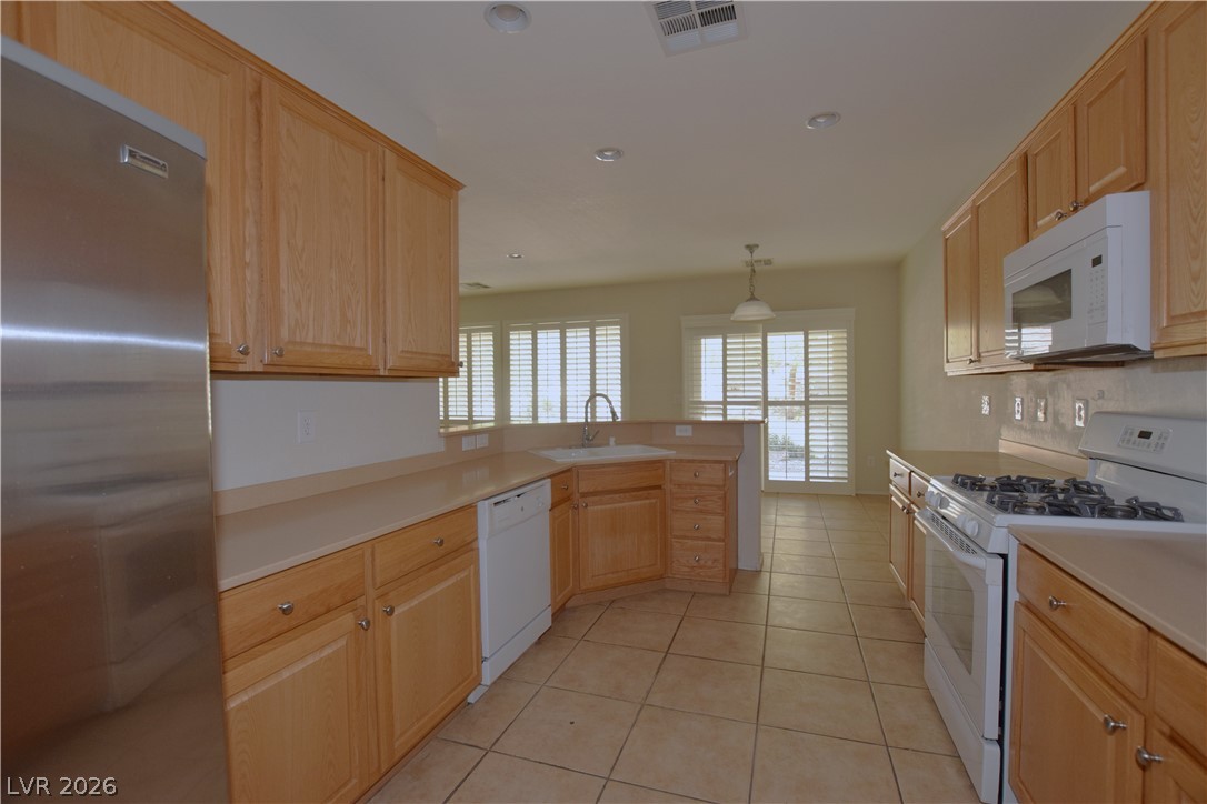 2452 Cosmic Ray Place Henderson, NV 89044 - Photo 16 of 51 lots of counter tops