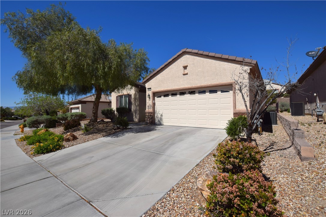 2452 Cosmic Ray Place Henderson, NV 89044 - Photo 3 of 51