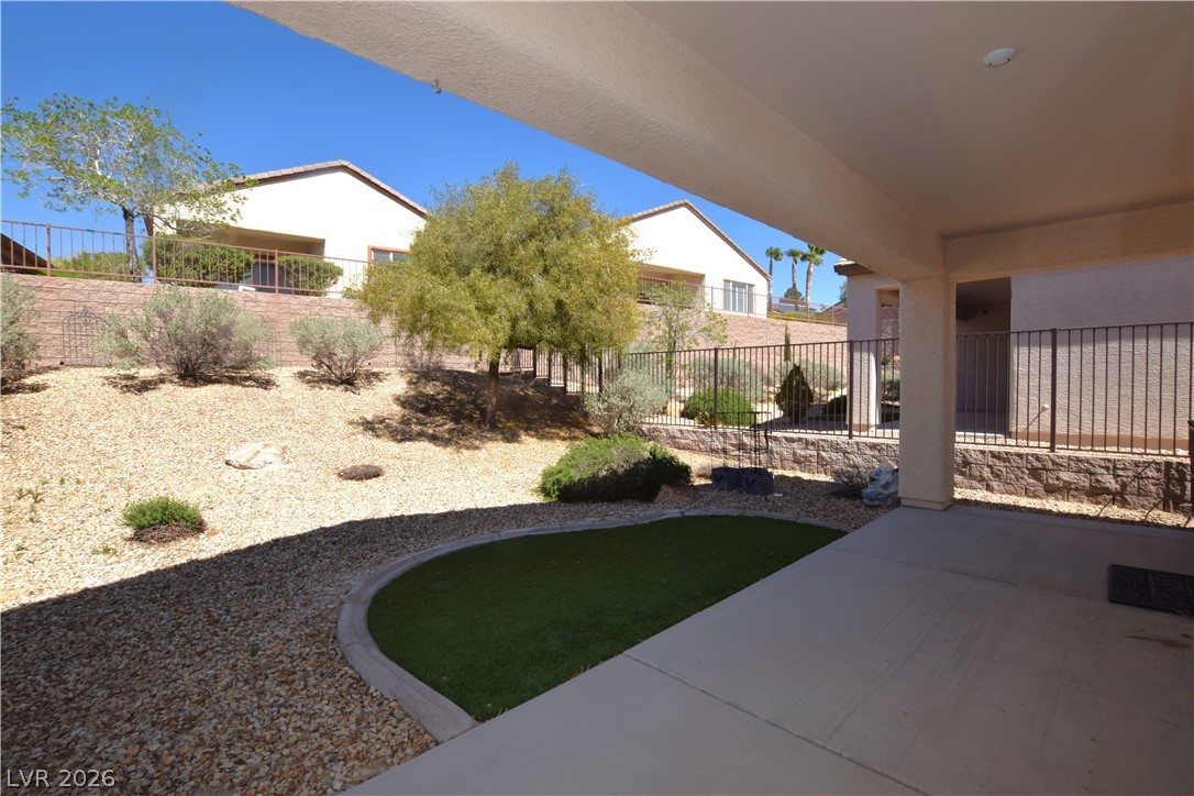 2452 Cosmic Ray Place Henderson, NV 89044 - Photo 37 of 51 neat and tidy yard