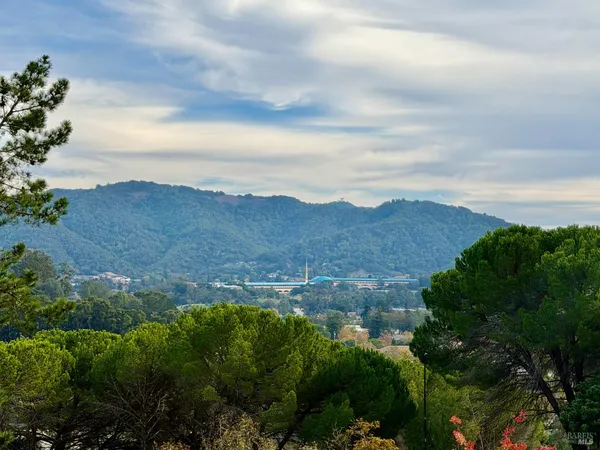 $395,000 | 100 Thorndale Drive, Unit 125, San Rafael, CA 94903