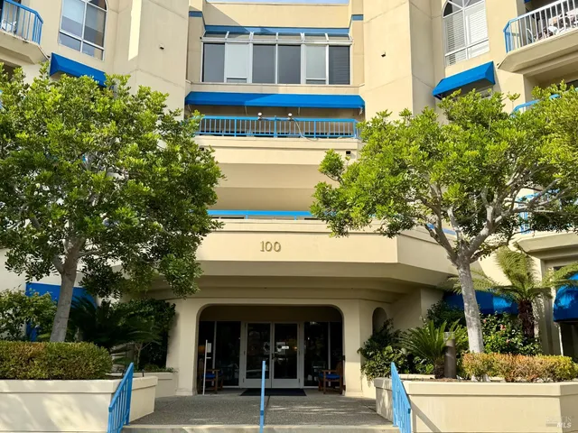 $245,000 | 100 Thorndale Drive, Unit 125, San Rafael, CA 94903