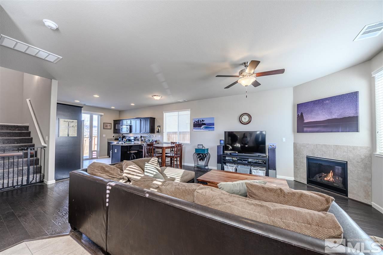 3675 Coastal Street Reno, NV 89512 - Photo 3 of 23 Photo 5