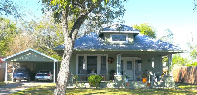 $230,000 | 231 South Evie Street, Bartlett, TX 76511