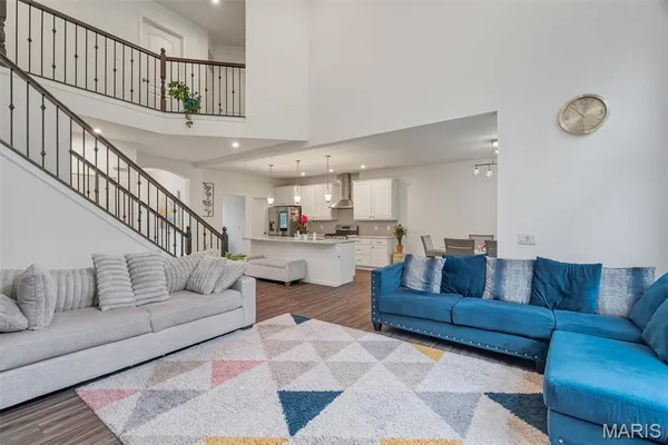 $585,000 | 708 Kenmare Court, Dardenne Prairie, MO 63368