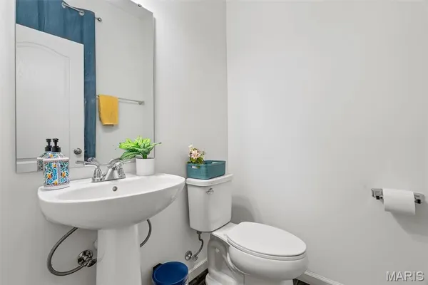 $585,000 | 708 Kenmare Court, Dardenne Prairie, MO 63368