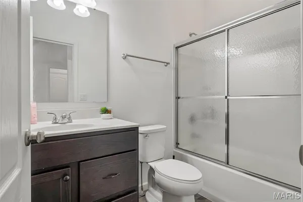 $585,000 | 708 Kenmare Court, Dardenne Prairie, MO 63368