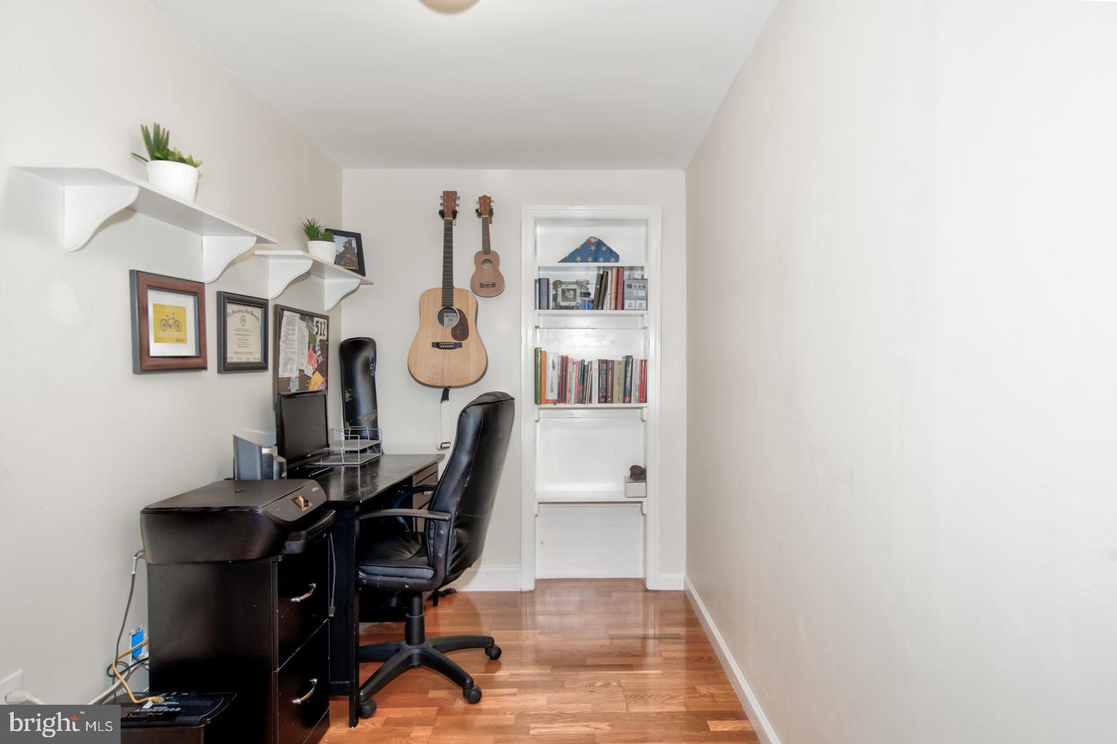 111 Gordon Road Glenside, PA 19038 - Photo 15 of 35 Gallery Image 15