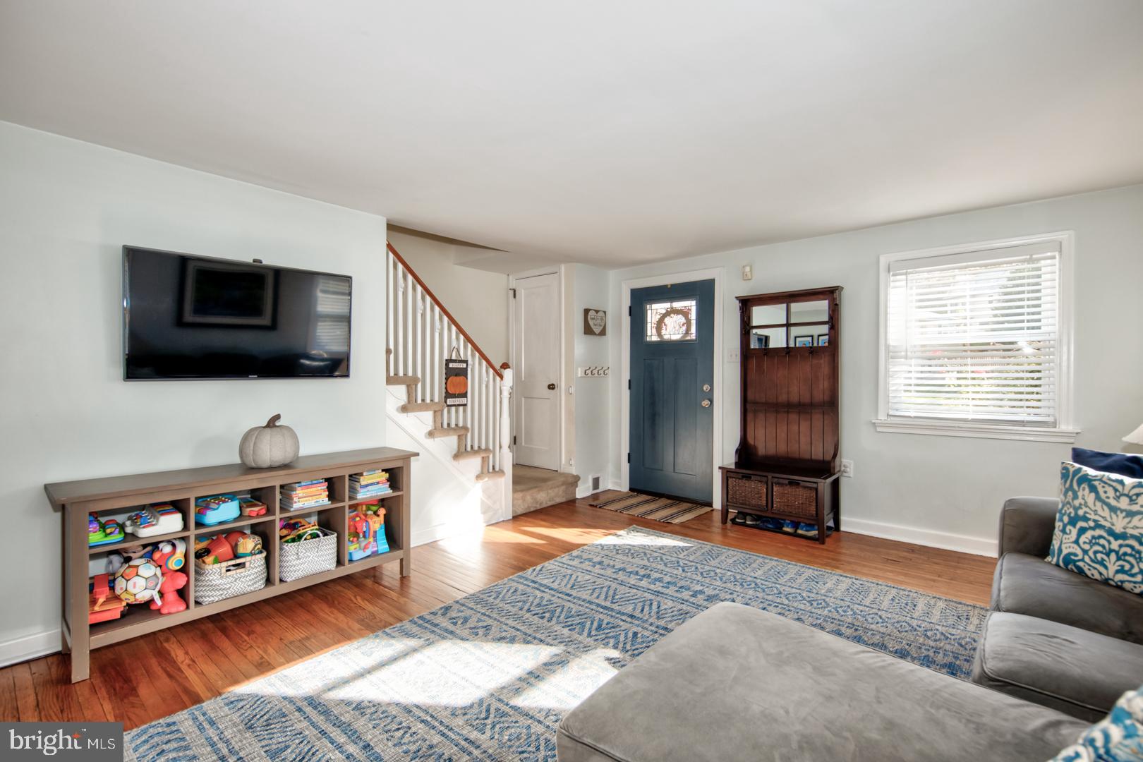 111 Gordon Road Glenside, PA 19038 - Photo 3 of 35 Gallery Image 3