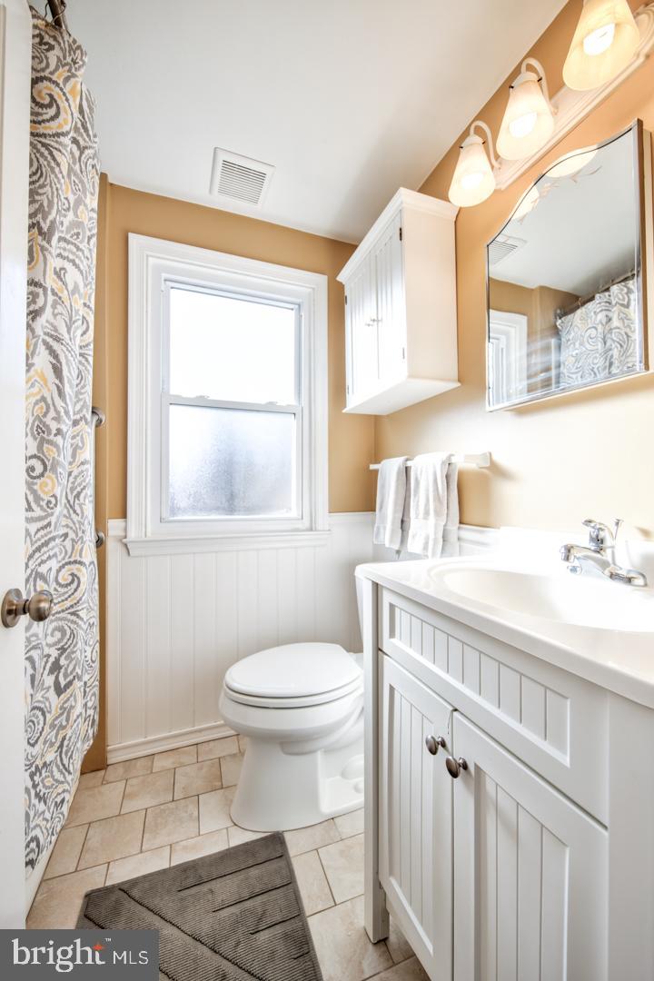 111 Gordon Road Glenside, PA 19038 - Photo 21 of 35 Gallery Image 21