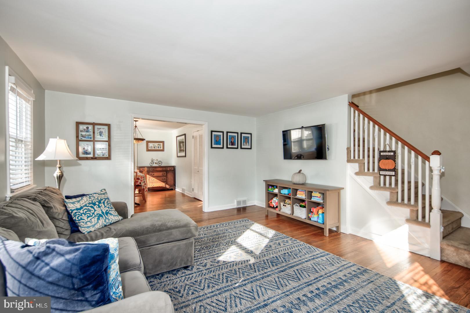 111 Gordon Road Glenside, PA 19038 - Photo 5 of 35 Gallery Image 5