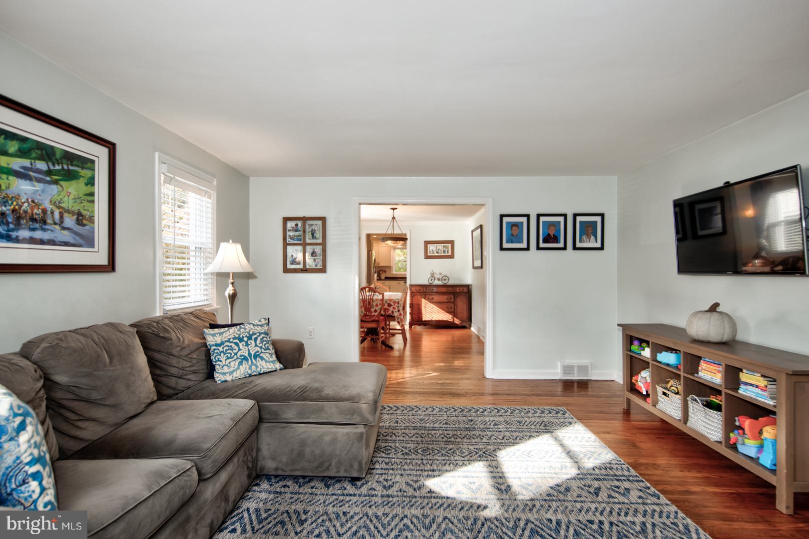 111 Gordon Road Glenside, PA 19038 - Photo 6 of 35 Gallery Image 6